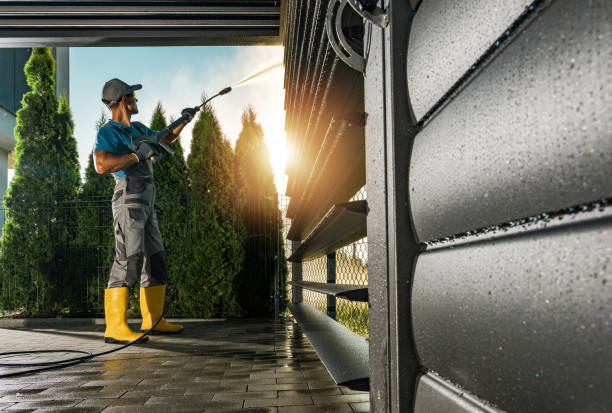 Best Sidewalk Pressure Washing  in Farm Loop, AK